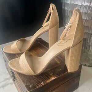 Sam Edelman Yaro Heels in Beige
